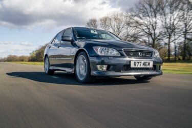 Lexus IS300, low mileage, FLSH Image