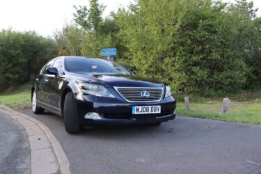 Lexus Ls 600h L awd f4 Image