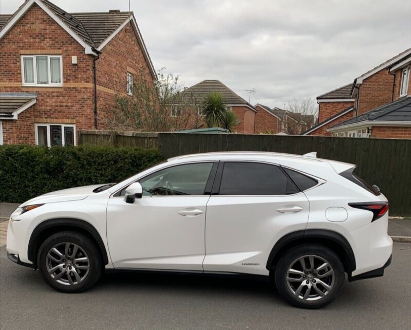 Lexus NX 300H Luxury - 2015 - White - Self Charging Hybrid - FSH - 12 Months MOT Image