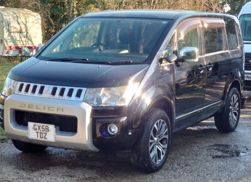 Mitsubishi Delica D:5 Petrol Auto 4WD 4X4 MPV 7 Seats Image
