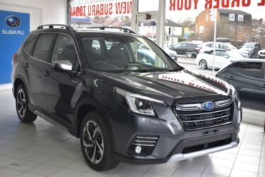 Subaru Forester 2.0i e-Boxer XE Premium 5dr Lineartronic Petrol/Electric Hybrid Image