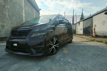 Toyota vellfire 2.4 auto 7 seater jap import Image