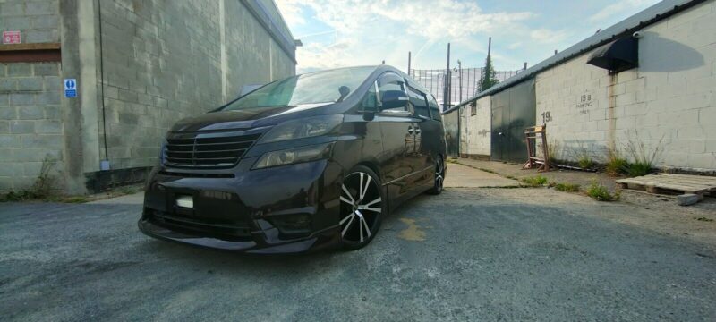 Toyota vellfire 2.4 auto 7 seater jap import Image