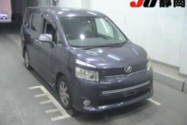 TOYOTA VOXY ZS 2.0l Petrol Purple Auto , 2008 Image