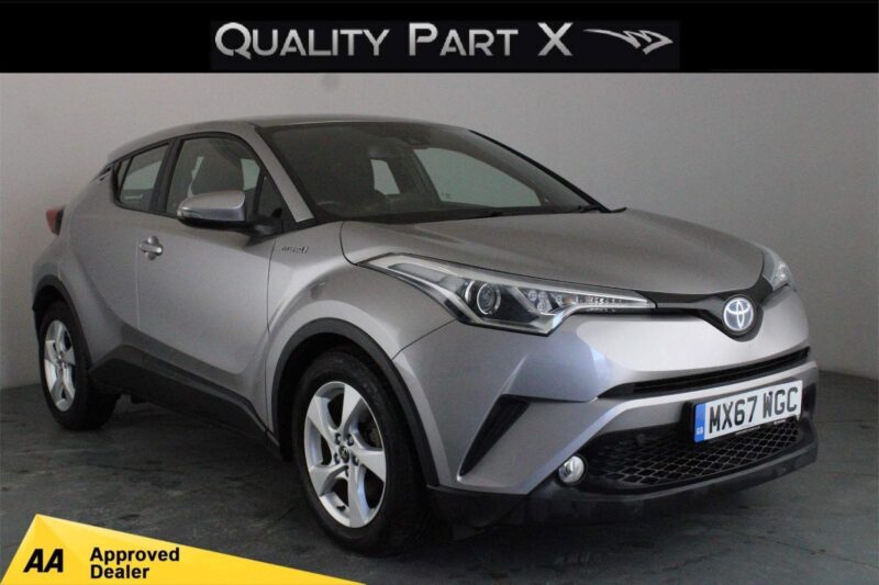 2017 Toyota C-HR 1.8 VVT-h Icon CVT Euro 6 (s/s) 5dr HATCHBACK Petrol/Electric H Image