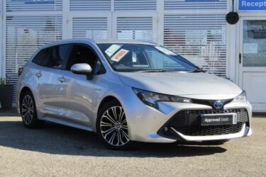 2019 Toyota Corolla 2.0 VVT-i Hybrid Design 5dr CVT ESTATE PETROL/ELECTRIC Autom Image