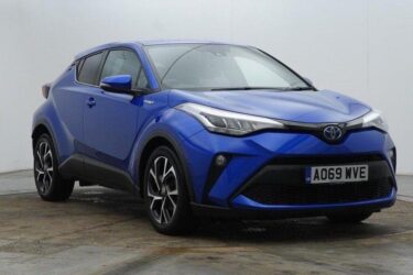 2020 Toyota CHR 1.8 DESIGN 5d 121 BHP Hatchback PETROL/ELECTRIC Automatic Image