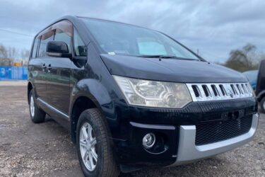 Fresh Import Mitsubishi Delica 2011 2.5 Automatic 8 Seater MPV Image