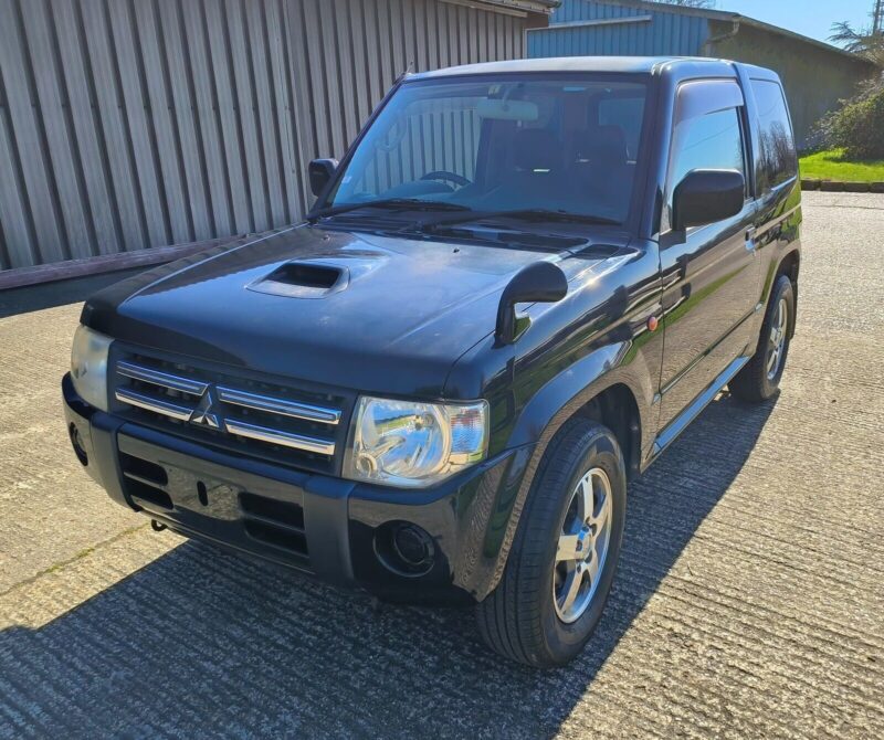 MITSUBISHI PAJERO MINI 4WD 660cc AUTO VR JDM Image