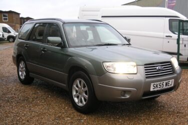 Subaru Forester 2.0 AWD Automatic Estate Car ULEZ Free Image