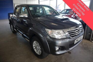 Toyota Hilux D-4D Invincible Pickup Diesel Automatic Image