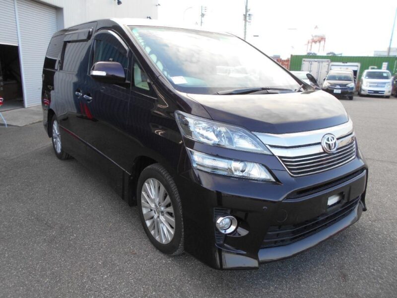 Toyota Vellfire 2.4Z Platinum Edition II 7 Seater 2012-12-Reg, 64,000 Miles Image