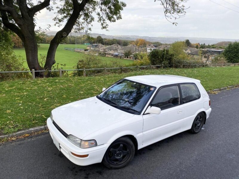 1992 J-Reg Toyota Corolla FXGT AE92 GTi16 Twincam 16V *JAP Import MANUAL 5-Speed Image