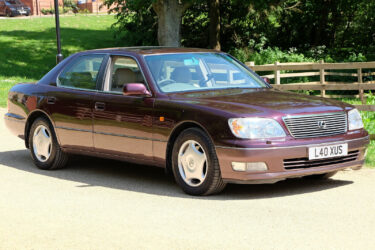 1998 Lexus LS400 V8 VVT-i Auto - Well maintained example Image