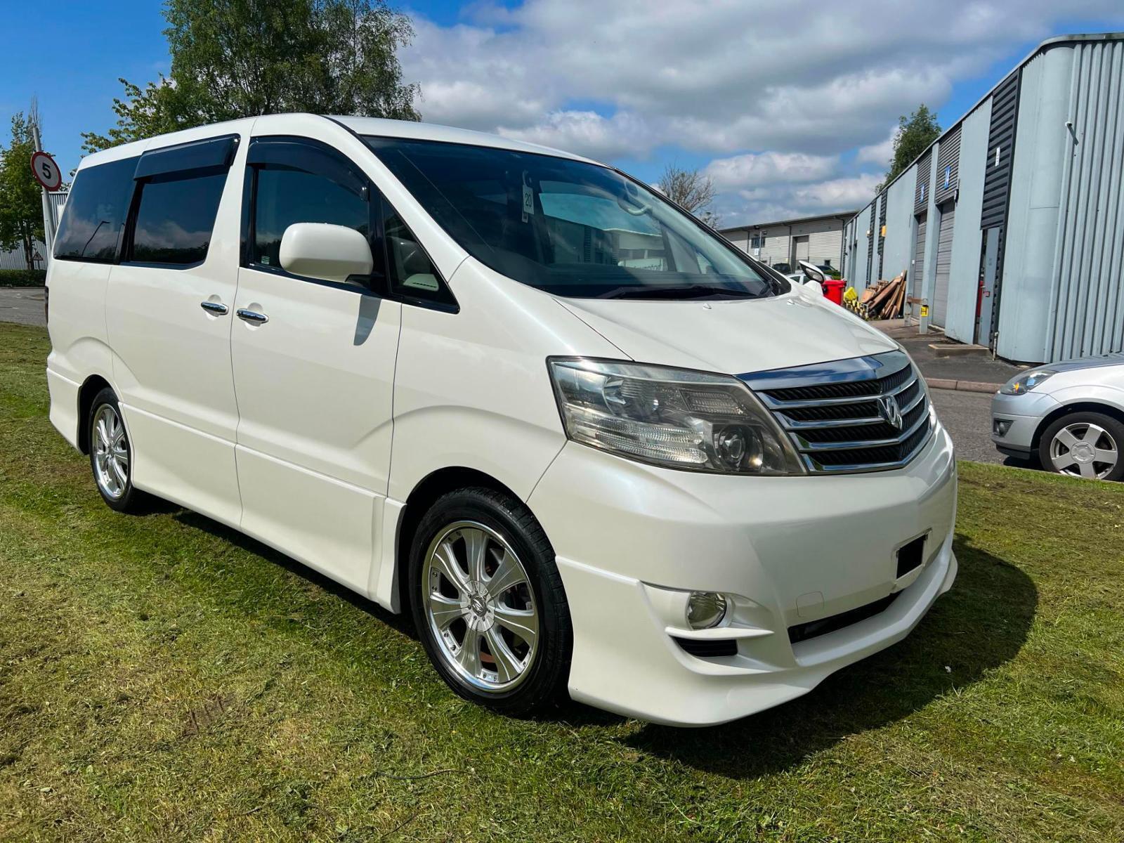 2006 White TOYOTA ALPHARD 2.4ltr 60k miles Grade 4 car 7 seater fresh ...