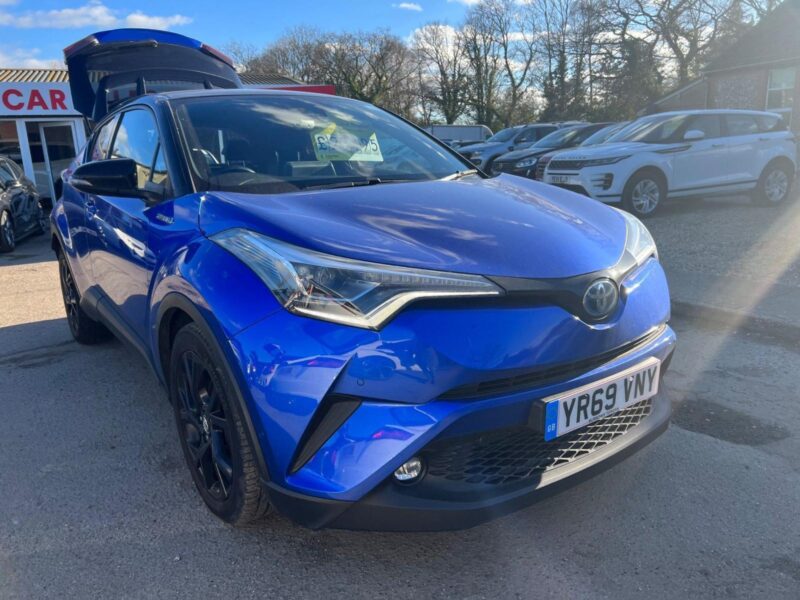 2019 Toyota C-HR 1.8 VVT-h Dynamic CVT Euro 6 (s/s) 5dr HATCHBACK Petrol/Electri Image