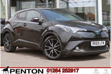 2019 Toyota C-HR 1.8 VVT-h Excel CVT Euro 6 (s/s) 5dr HATCHBACK Petrol/Electric Image