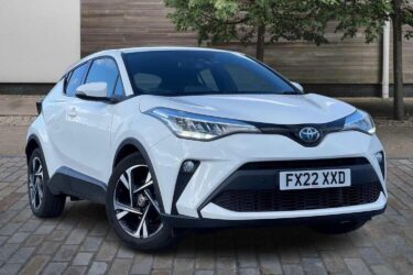 2022 Toyota C-HR Hatchback 1.8 Hybrid Design 5dr CVT SUV Hybrid Automatic Image