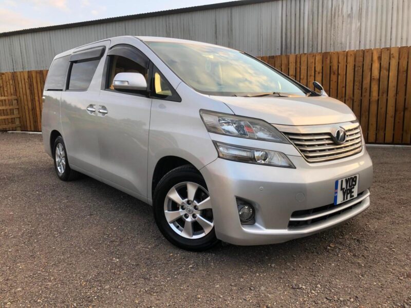 2022 Toyota Vellfire 2.4 PETROL LUXURY MPV AUTO 7 SEATS Petrol Automatic Image