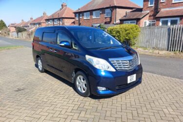 TOYOTA ALPHARD 2.4 DISABLED ADAPTED Wellcab Image