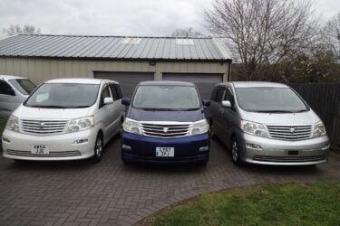 TOYOTA ALPHARDS IN IPSWICH Image