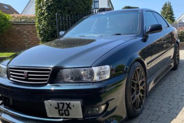 Toyota Chaser Tourer V Image