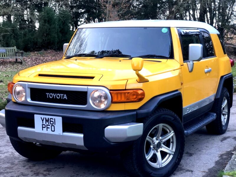 ****TOYOTA FJ CRUISER +COLOUR PACK+ R.H.D 4.0 4WD JDM****MUST BE SEEN**** Image