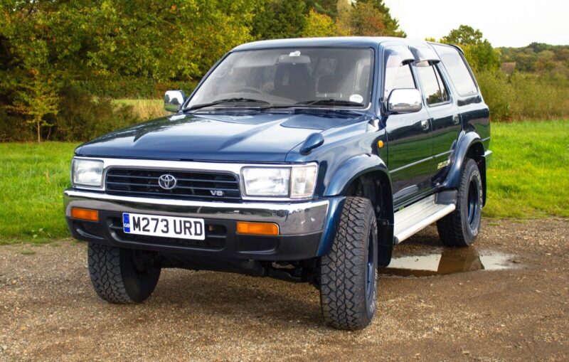 Toyota Hilux Surf SSR-G 3rd Gen - Petrol 3L V6 Image