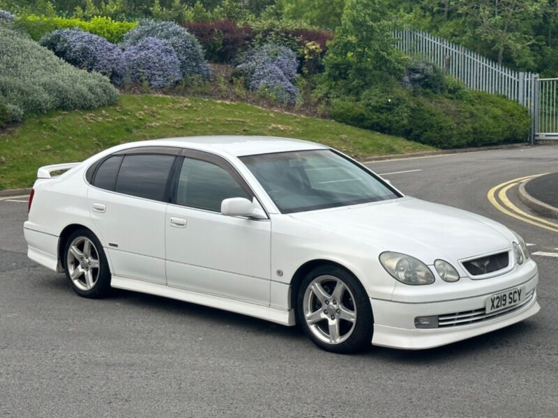 2000 X Toyota Aristo V300 Twin Turbo 2JZ GTE in White With Long MOT Image