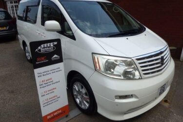 2005 Toyota Alphard MPV MPV Petrol Automatic Image