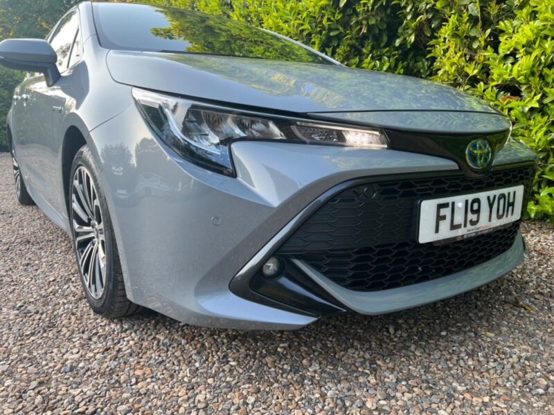 2019 Toyota Corolla 2.0 VVT-i Hybrid Design 5dr CVT Hatchback Hybrid Automatic Image