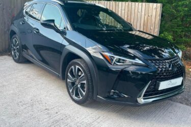 2020 Lexus UX 250h 2.0 5dr CVT [Premium pack/Sunroof] Hybrid Black VAT Q Image