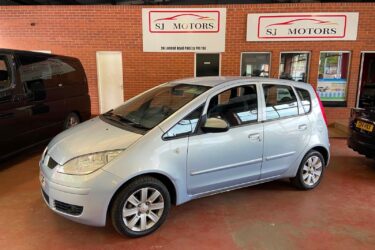 MITSUBISHI COLT 1.5 DI-D CZ2 5dr AUTOMATIC Image