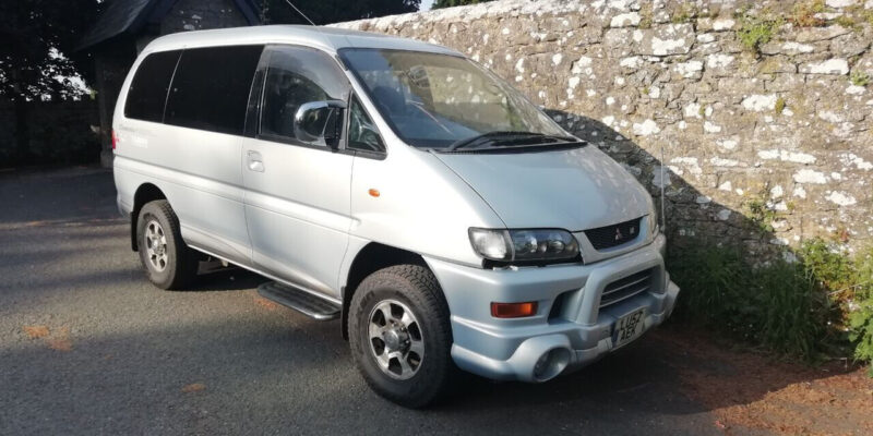 mitsubishi delica 3.0 V6 LPG 2002 4x4 Image