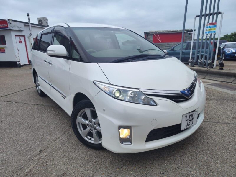 TOYOTA ESTIMA 2.4 PETROL HYBRID AUTO 7 SUEDE LEATHER SEATS,ULEZ FREE,PARKING SEN Image