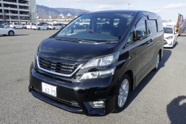 Toyota vellfire like alphard 2.4 petrol aution grade 4.5 bimta arrives april Image