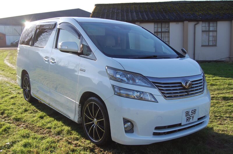 TOYOTA VELLFIRE ROYAL LOUNGE 4WD 3.5 DUAL FUEL LPG/PETROL PEARL WHITE 12/2008 Image