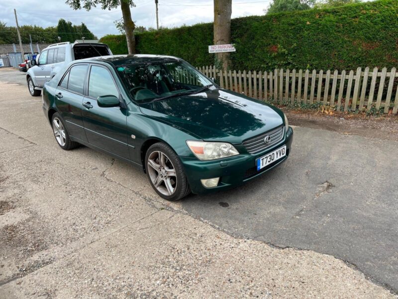 1999 Lexus IS 200 2.0 Sport 4dr SALOON Petrol Manual Image