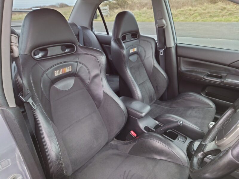 Mitsubishi Evo 8 Image