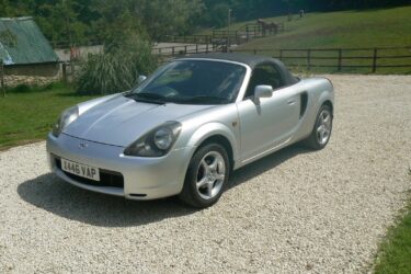 Toyota MR2 Roadster Image