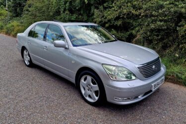 2004 (54) LEXUS LS430 - HUGE SPECIFICATION! 98K MILES/FSH - 2 OWNERS - TLCR! Image