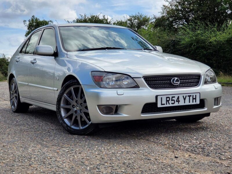 2005 Lexus IS 200 2.0 SE 4dr Auto SALOON PETROL Automatic Image