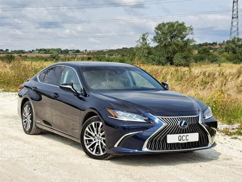 2020 Lexus ES 300h 2.5 4dr CVT SALOON PETROL/ELECTRIC Automatic Image