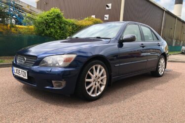 Lexus is200se Image
