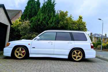 SUBARU FORESTER Sti II Type M White Manual Petrol, 2001 JDM Image