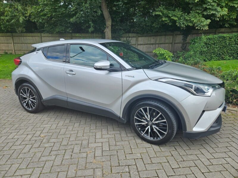 toyota c-hr hybrid automatic excel 2017 Image