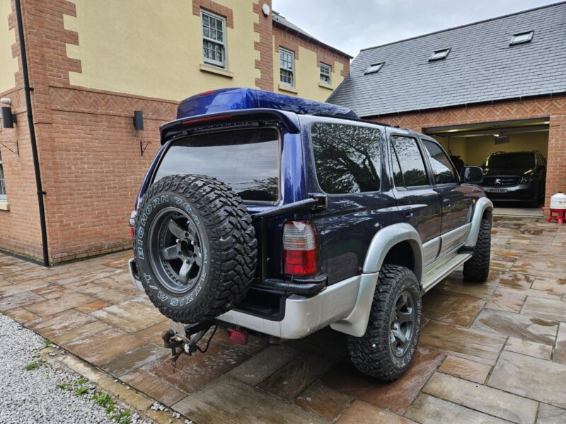 Toyota Hilux Surf Gen 3 Image