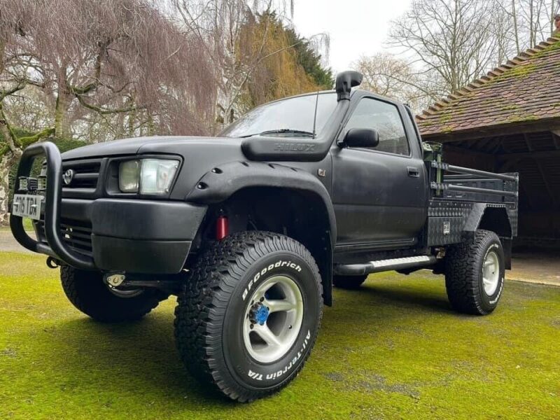 1990 toyota hilux Image