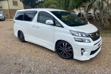 2013 TOYOTA VELLFIRE / ALPHARD 2.4Z AUTO 48000MILES, VERY LOW MILES, HUGE SPEC Image