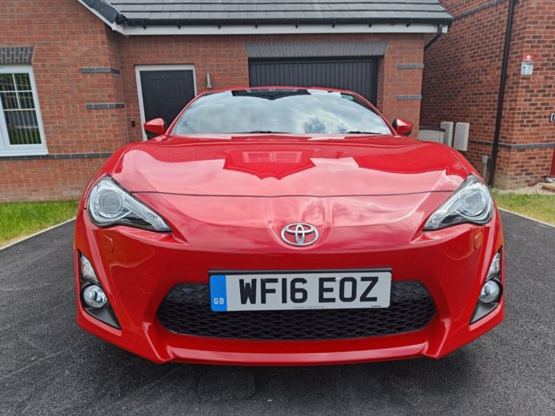 2016 Toyota GT86 2.0 Boxer D-4S Coupe Image